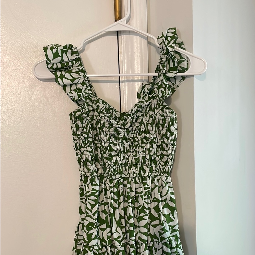 Green and White Leaf Print Dress